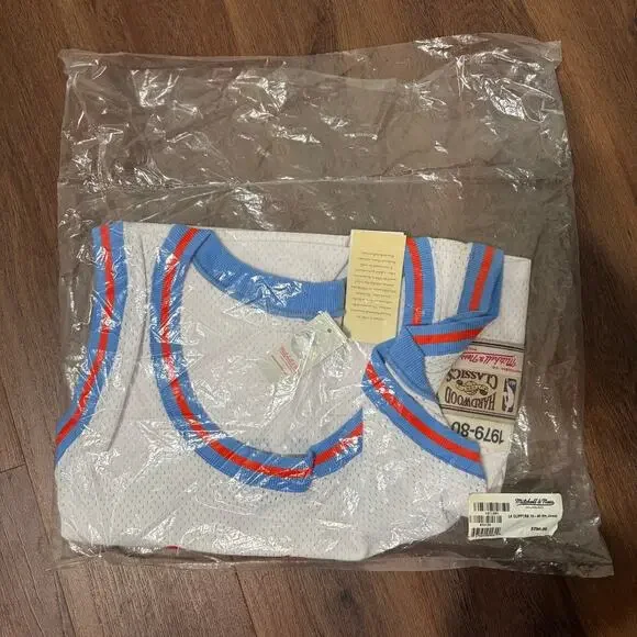 Mitchell & Ness San Diego Clippers 1979-80 Authentic Jersey #32 White NWT Sealed